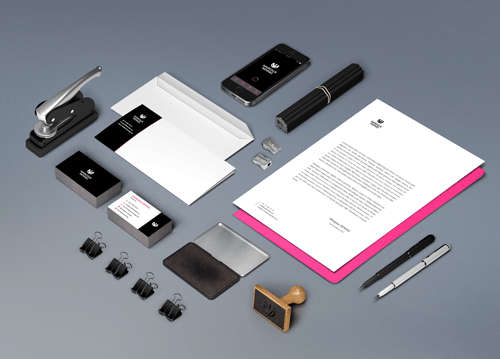 Impression d'enveloppes, papier à entête, tampon et cartes de visite par Margaux Nennig